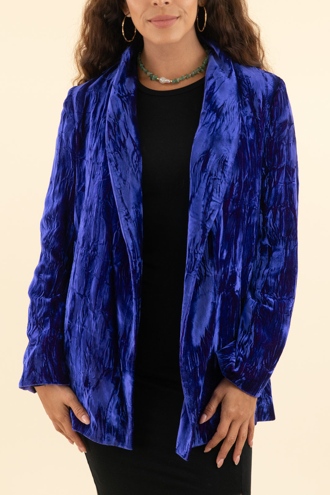 AUCTION alice + olivia purple velvet jacket (s)