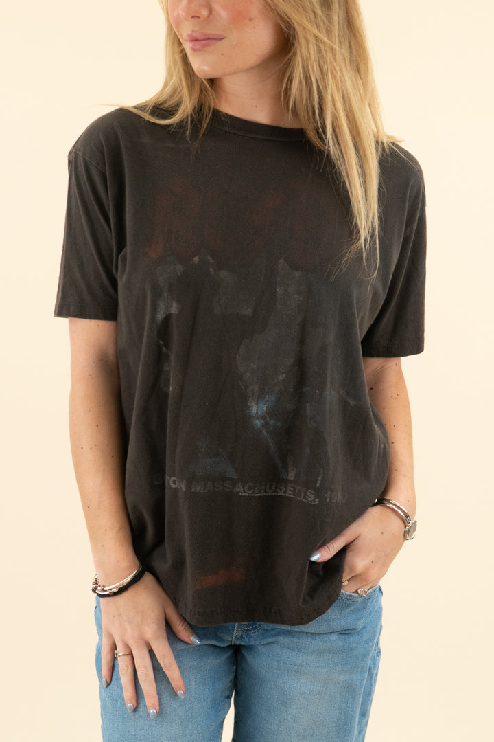 AUCTION junk food charcoal grey acdc band tee (l)
