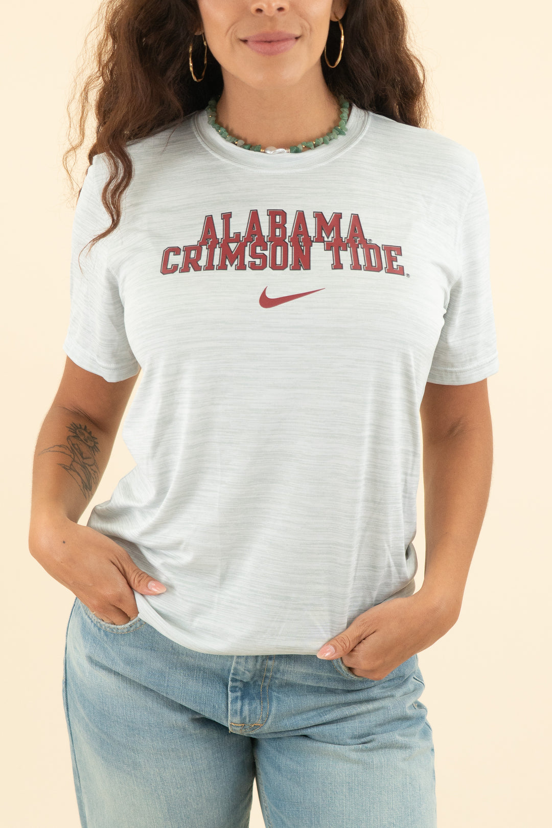 AUCTION the nike tee light grey alabama crimson tide tee (s)
