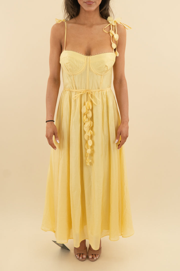 astr the label yellow 3d floral applique midi dress nwt (s; retail $178)