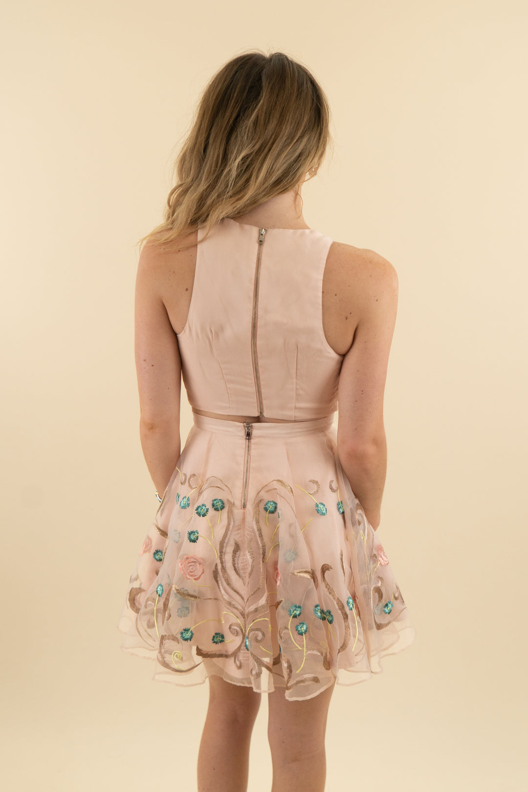 bebe pink floral embroidered top & skirt set (00)