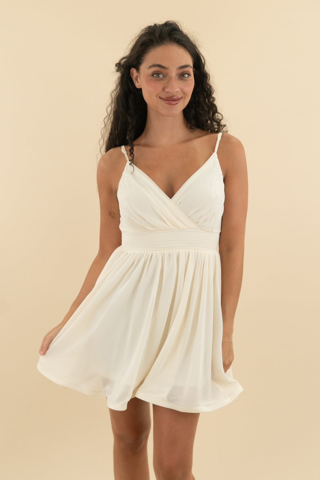 love culture cream mini dress (s)