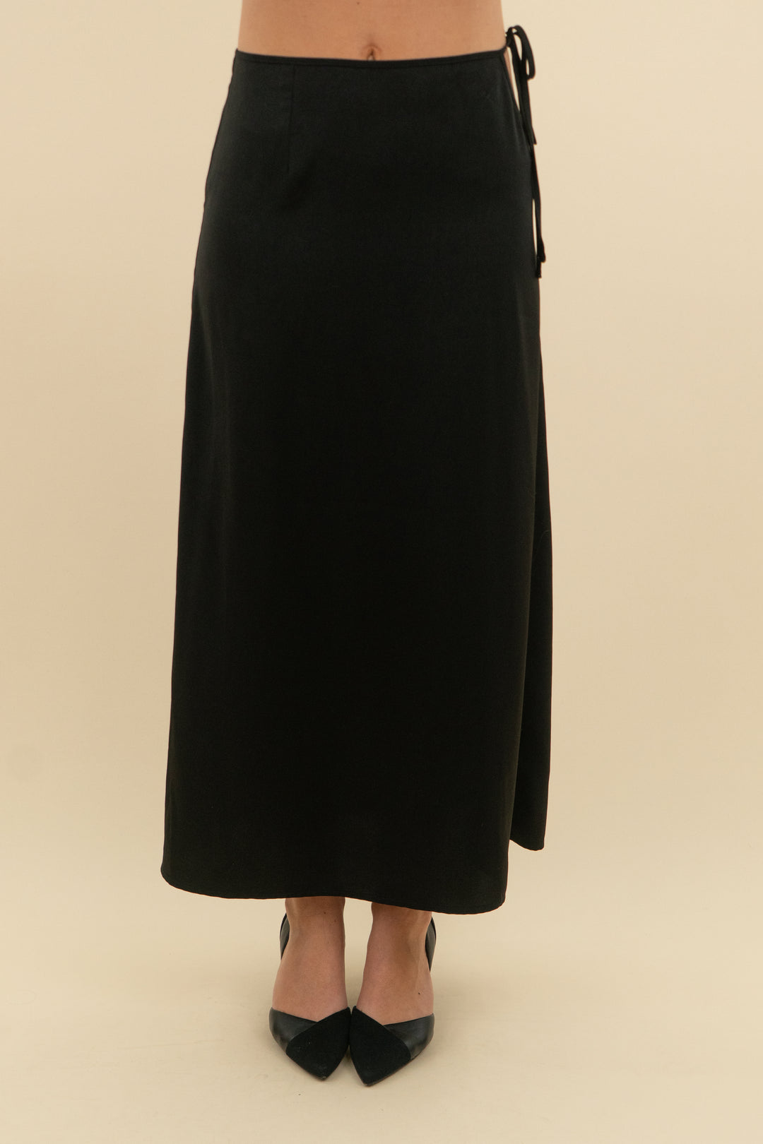 kittenish black skirt (s; retail $40)