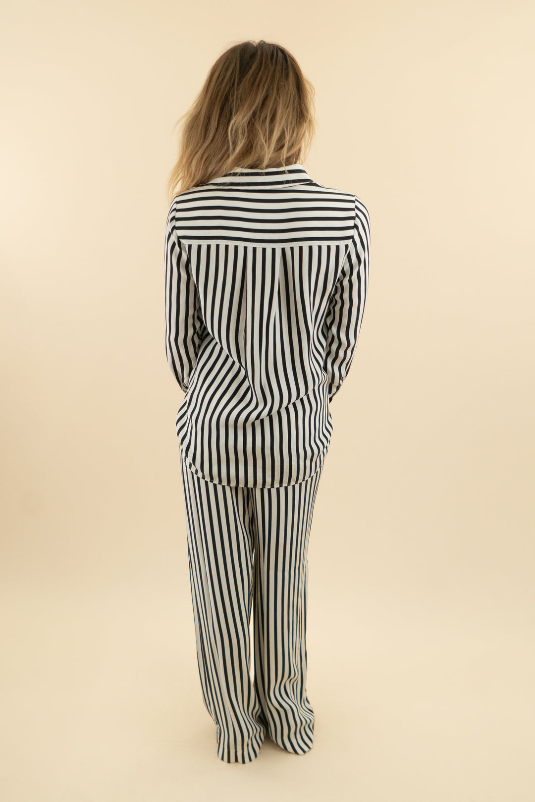 frame black and white stripe pant set (xs; retail $548)