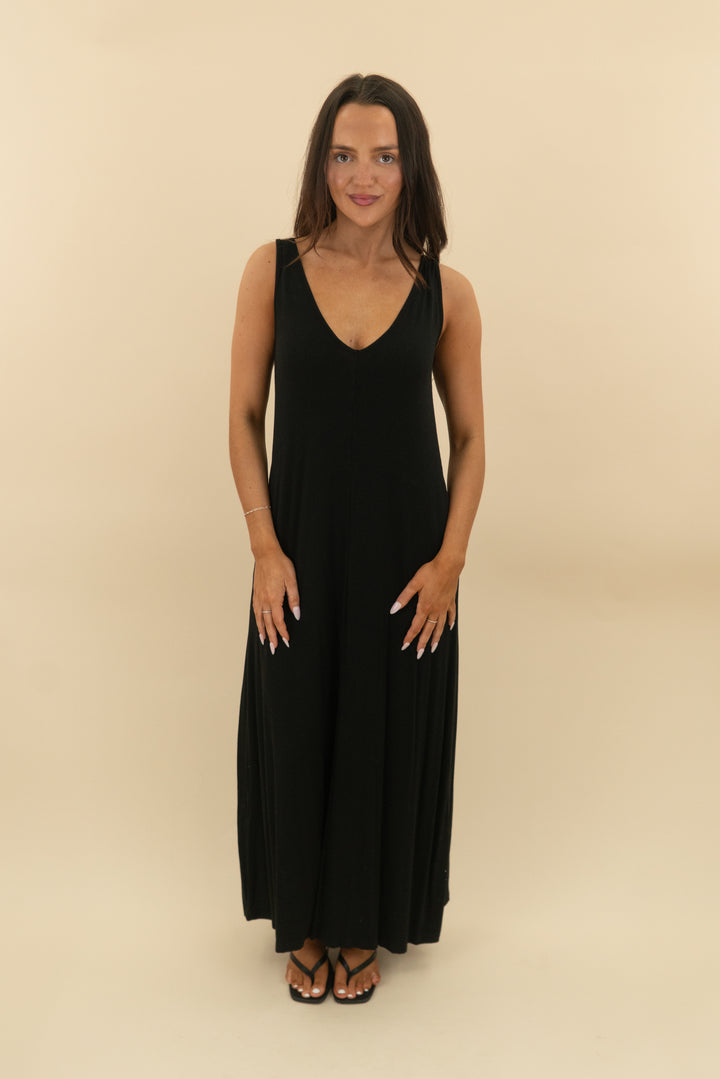 black jersey knit sleeveless maxi dress (xs; retail $49)