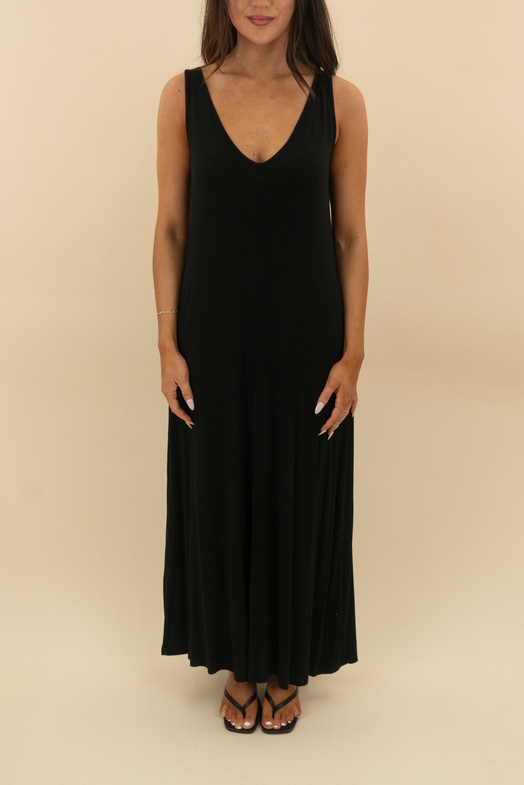 black jersey knit sleeveless maxi dress (xs; retail $49)