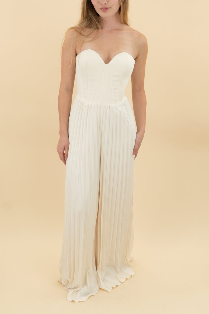 club l london lorelai cream plisse jumpsuit nwt (2; retail $200)