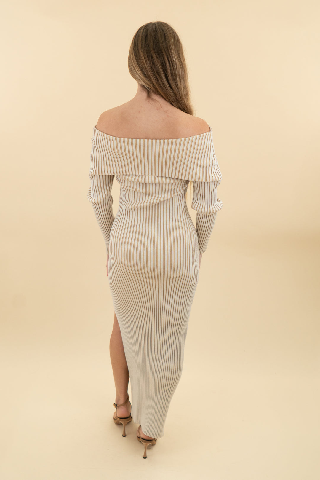 by anthropologie tan ribbed knit off shoulder midi dress (xs; retail 190)