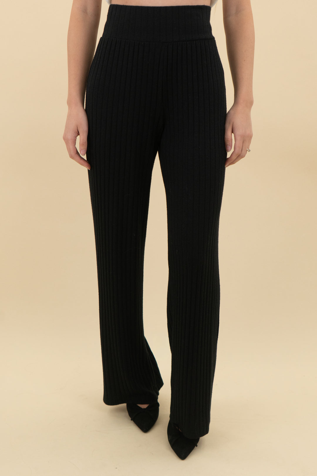 abercrombie & fitch black ribbed knit loungewear pants (xs; retail $55)