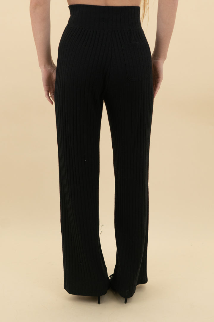 abercrombie & fitch black ribbed knit loungewear pants (xs; retail $55)