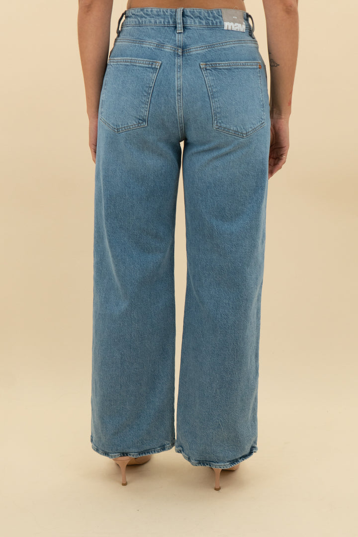 mavi mid rise wide leg denim (27; retail $104)