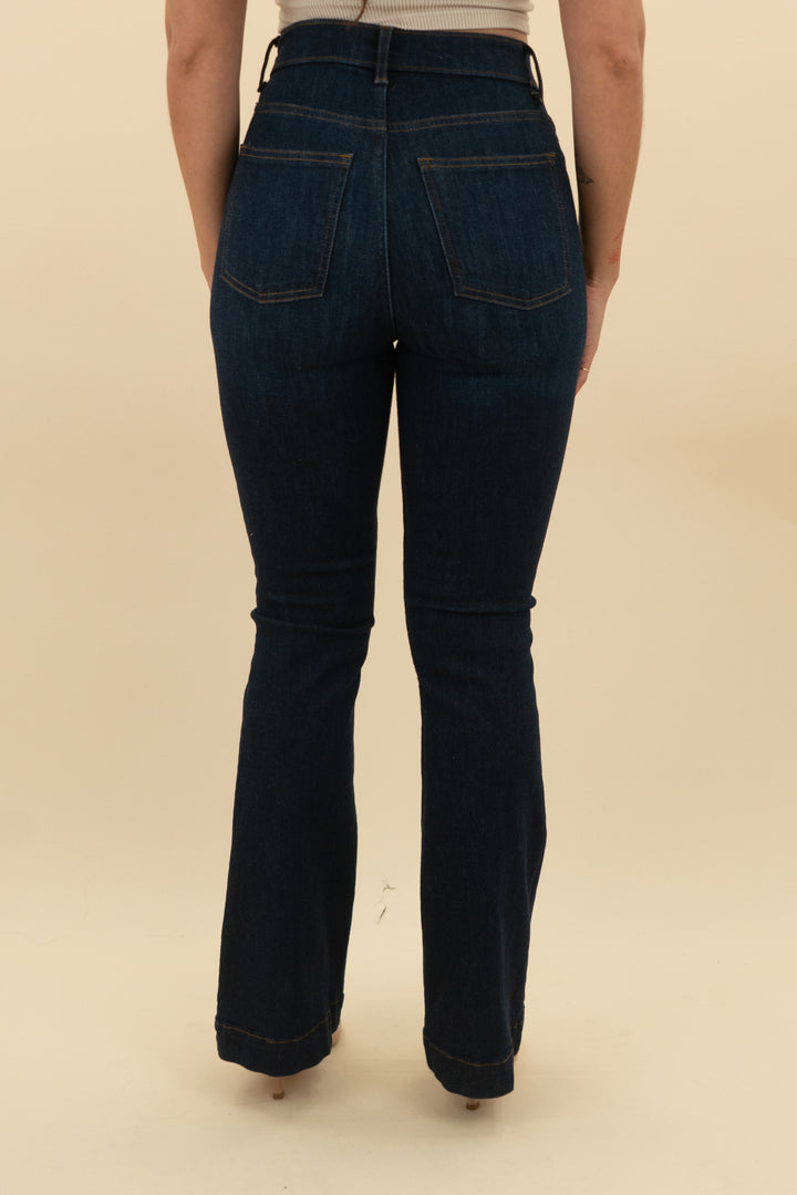 spanx dark wash flare jeans nwt (4; retail $148)