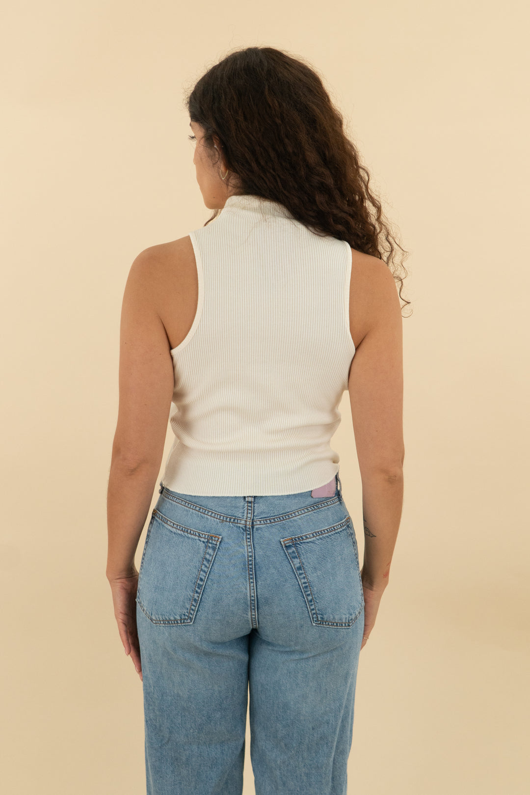 *AUCTION* topshop cream mock neck ribbed top (6)