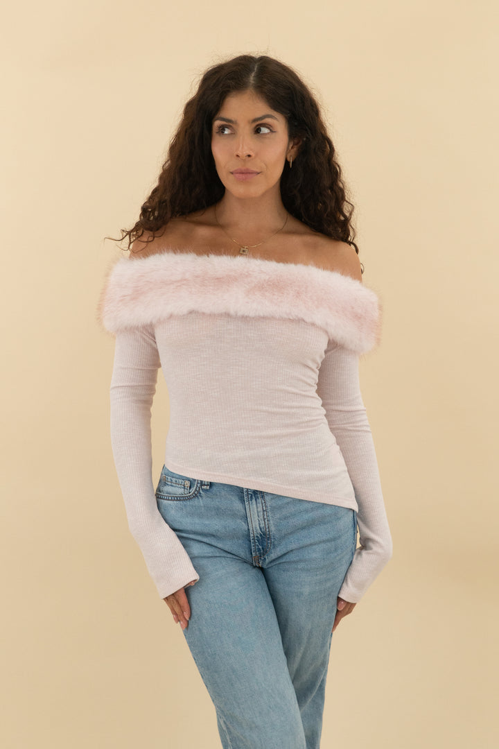 i.am.gia pink faux fur off shoulder ribbed top (s; retail $99)