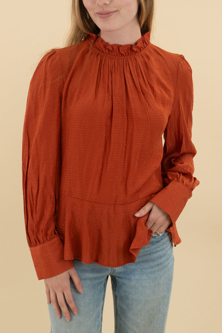 who wear what burnt orange textured long sleeve ruffle top nwt (s; retail $29.99)