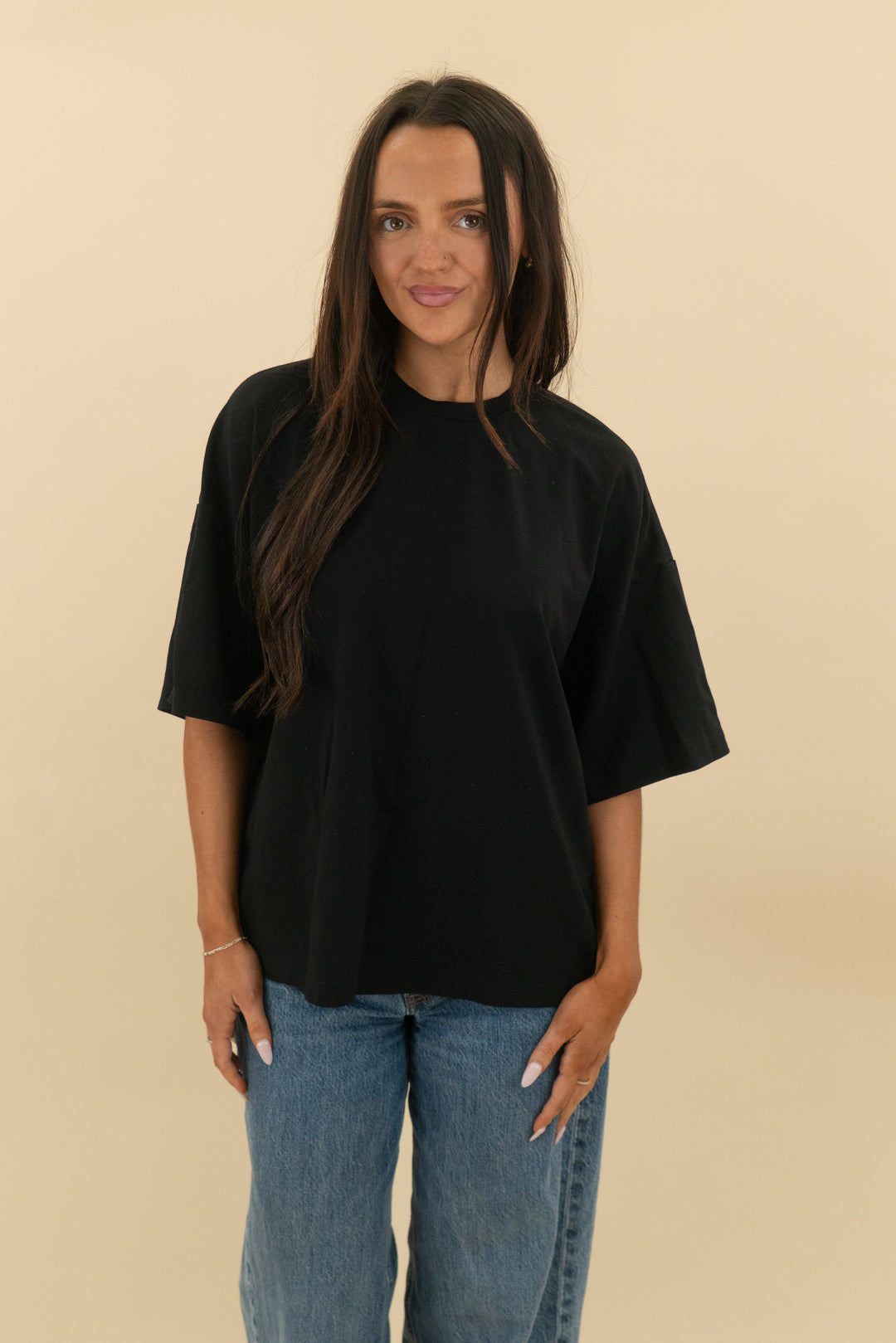nordstrom black zip back tee (s/m: retail $39)