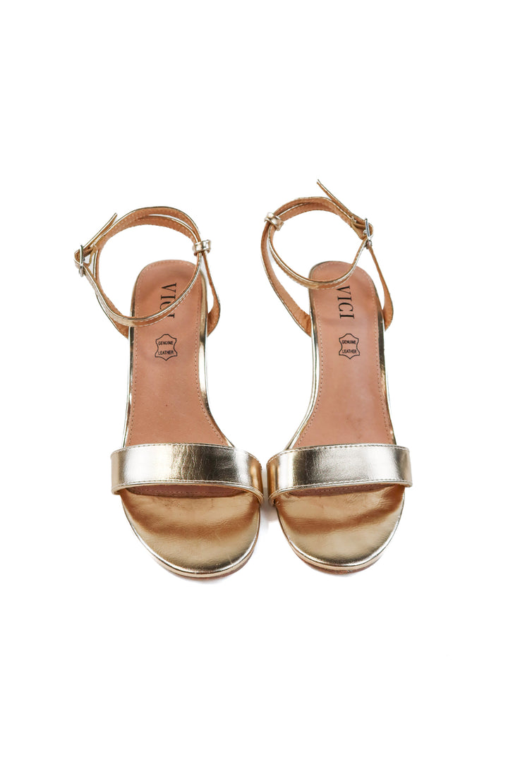 Vici gold metallic heels (6.5; retail $52)