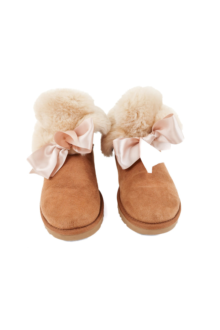 ugg chestnut mini bow booties (7; retail $170)