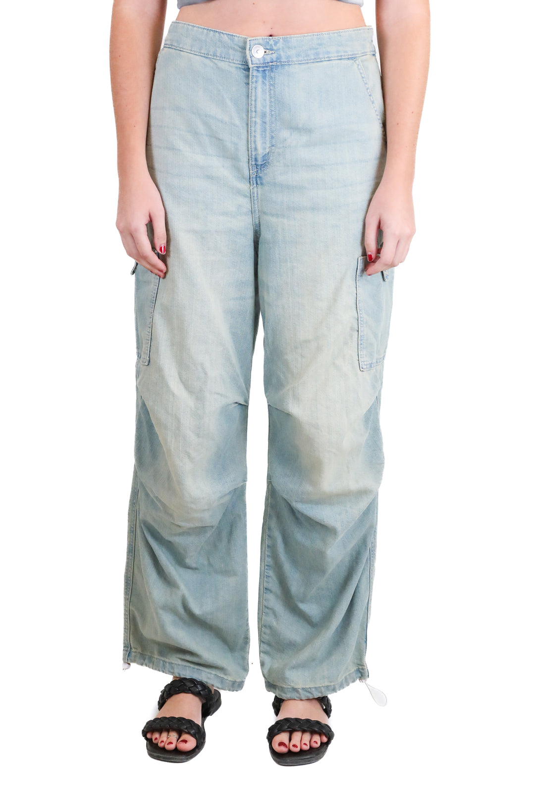 h&m light wash denim cargo jeans (s)