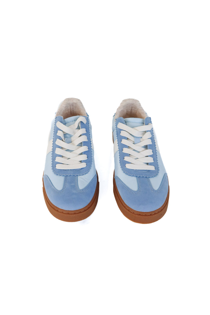 cushionaire blue sneakers NWOT (8.5)