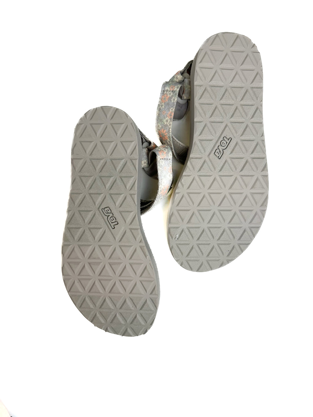 Teva Floral Sandals NWOT (7)