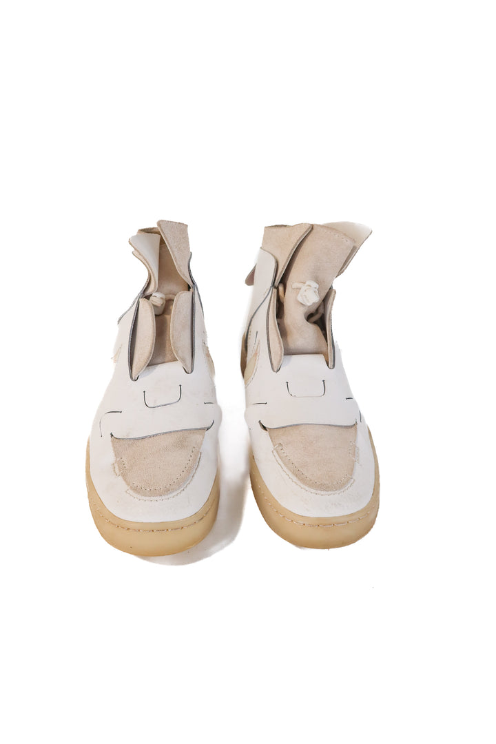 nike white high top textured sneakers (7; retails $118)