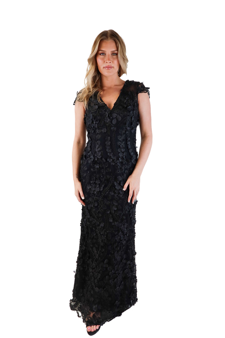 Carmen Marc Valvo Black Floral Dress (6; retail $745)