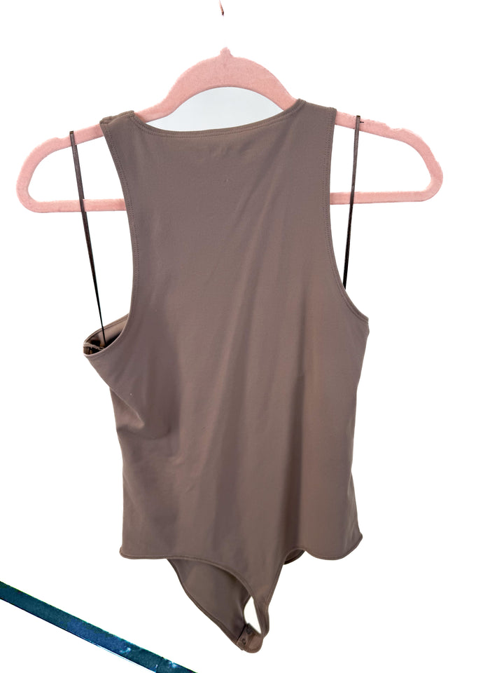 abercrombie & fitch taupe cut out bodysuit (L)