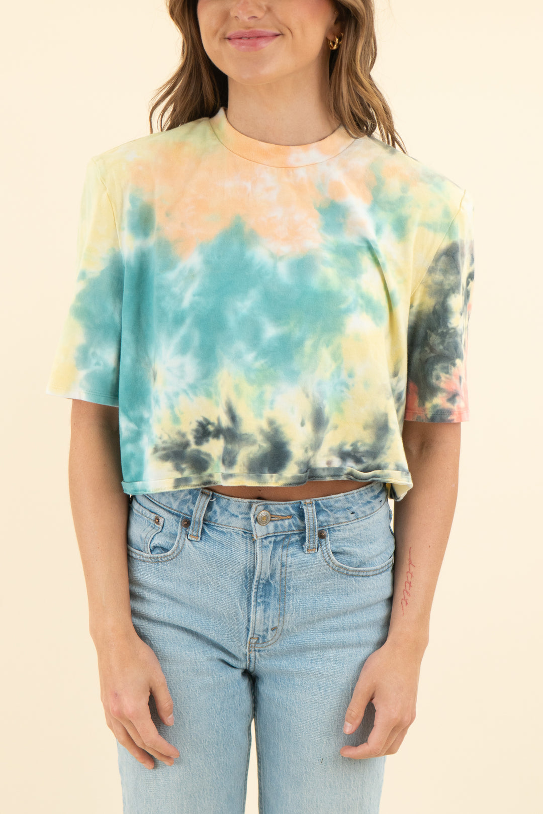 AUCTION afrm colorful tie dye cropped tee (m)