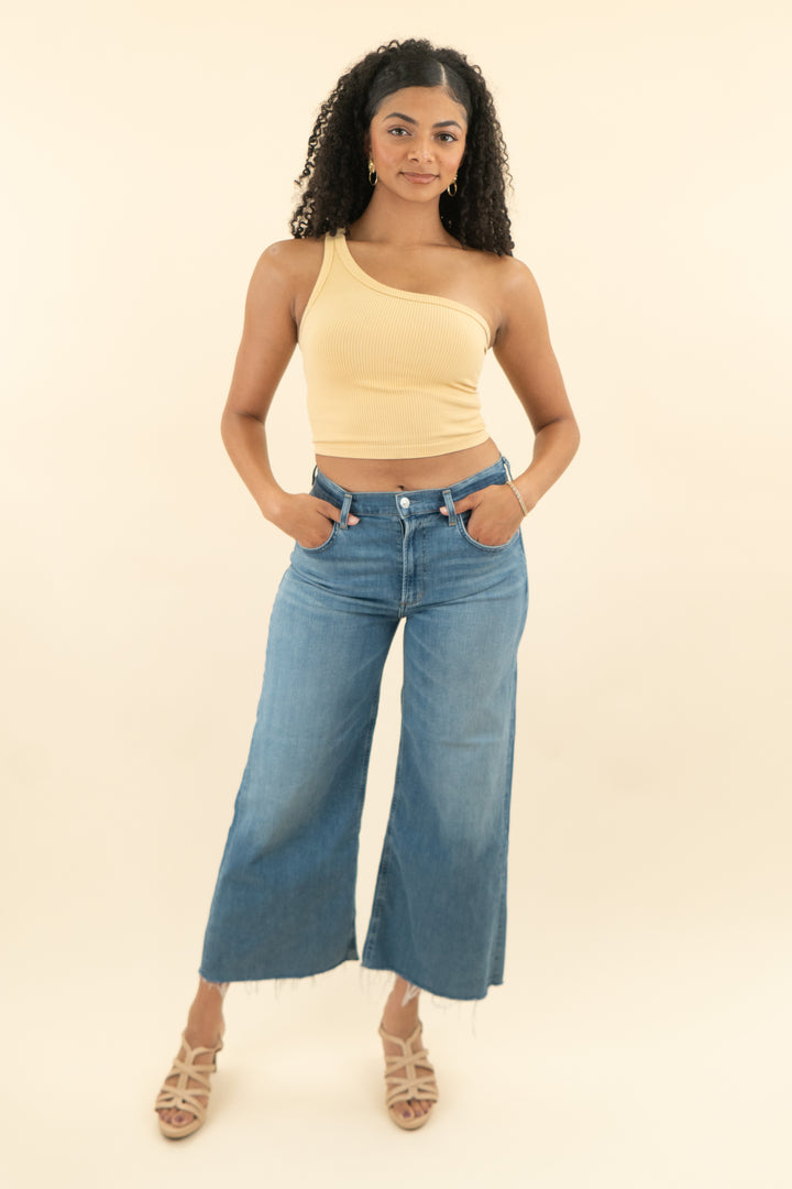citizens of humanity medium wash flare jean (27; retail $248)