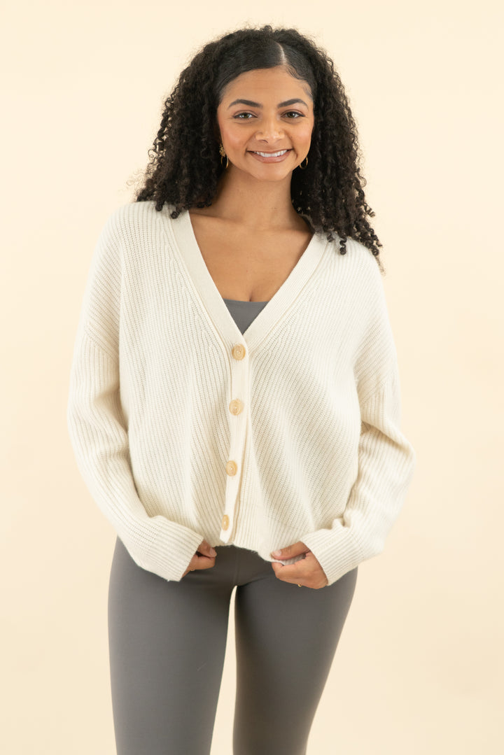 jenni kayne cream button down cashmere cardigan (s; retail $475)