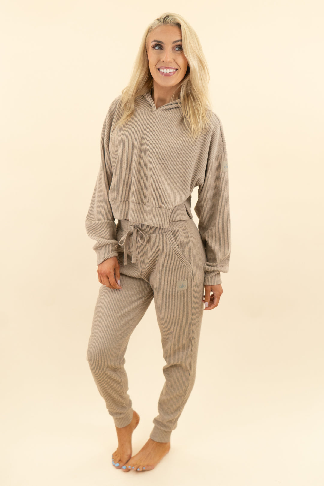 alo ribbed hoodie & jogger set (m; retail $236)