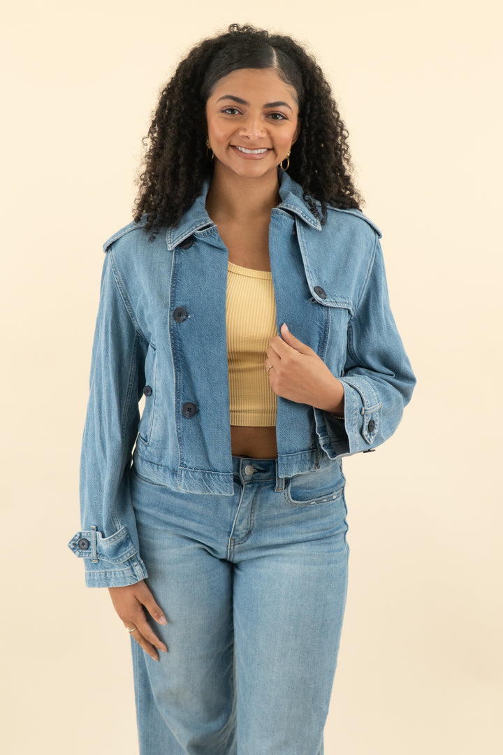 gap denim crop trench coat (s; retail $168)