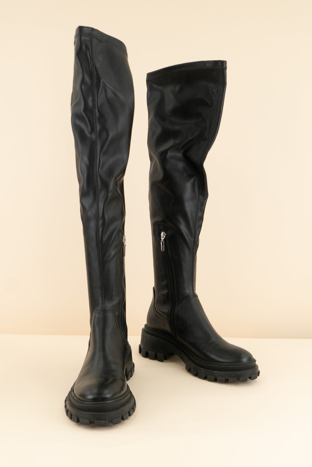 schutz black leather chunky high boots (7.5)