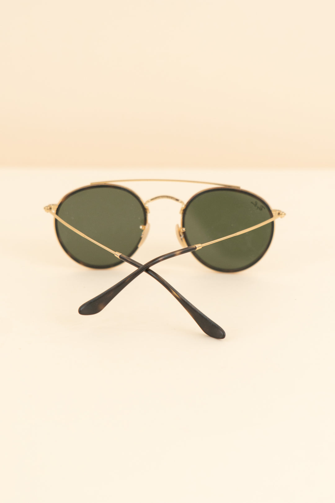 rayban sunglasses black & gold (os; retail $202)