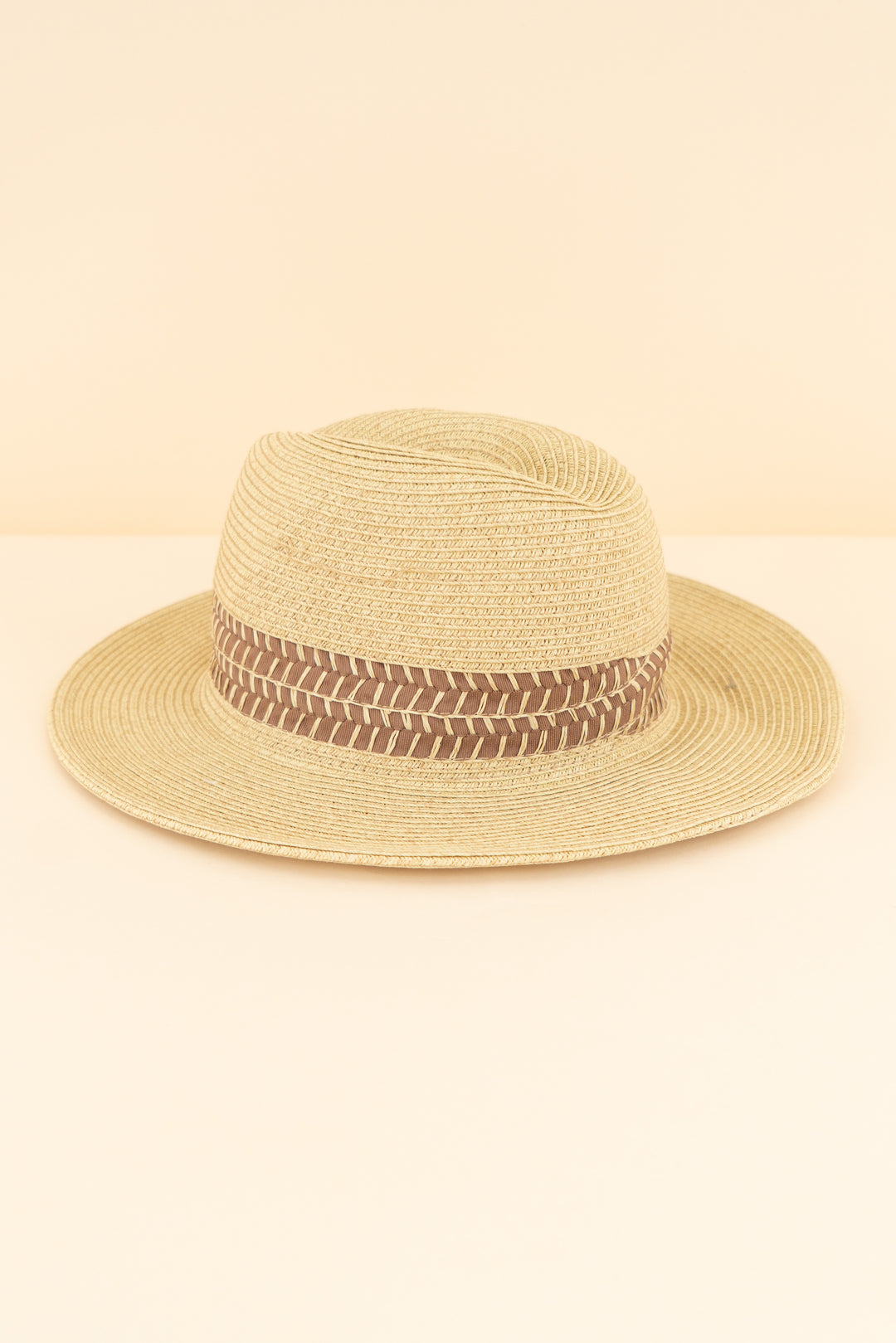 comhats straw hat w/ mocha band nwt (l; retail $36)