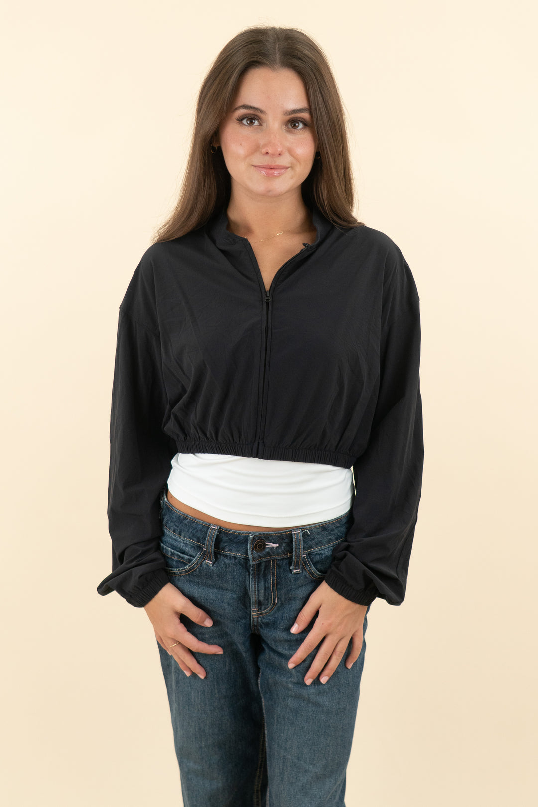 alo black cropped windbreaker jacket (s; retail $228)