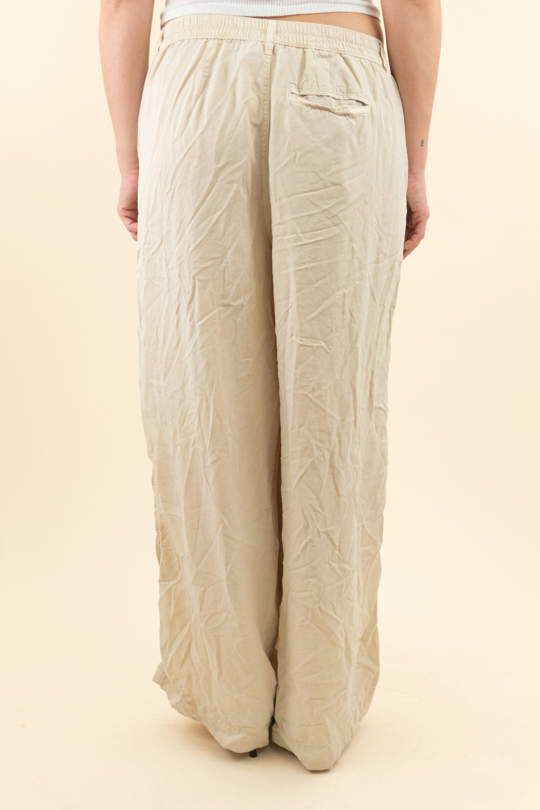 aerie khaki wide leg pant (ml; retail $69.95)