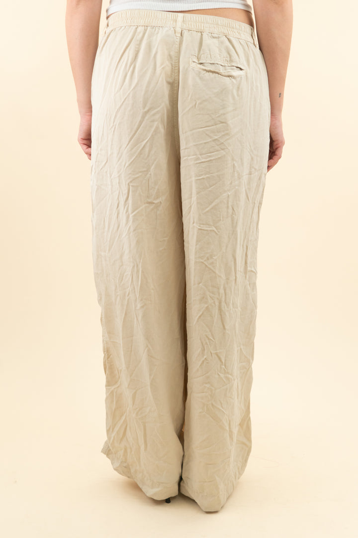 aerie khaki wide leg pant (ml; retail $69.95)