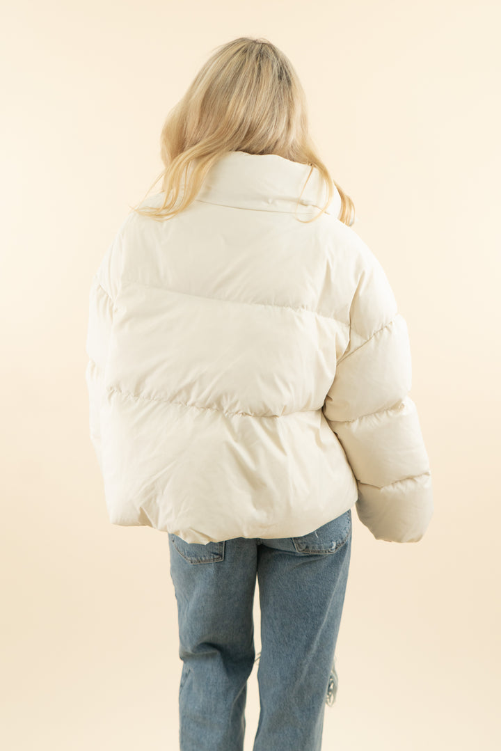 j. ing white short puffer coat (m; retail $104)