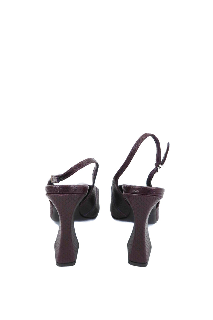 schutz dark plum michelle sling back heels (10; retail $158)