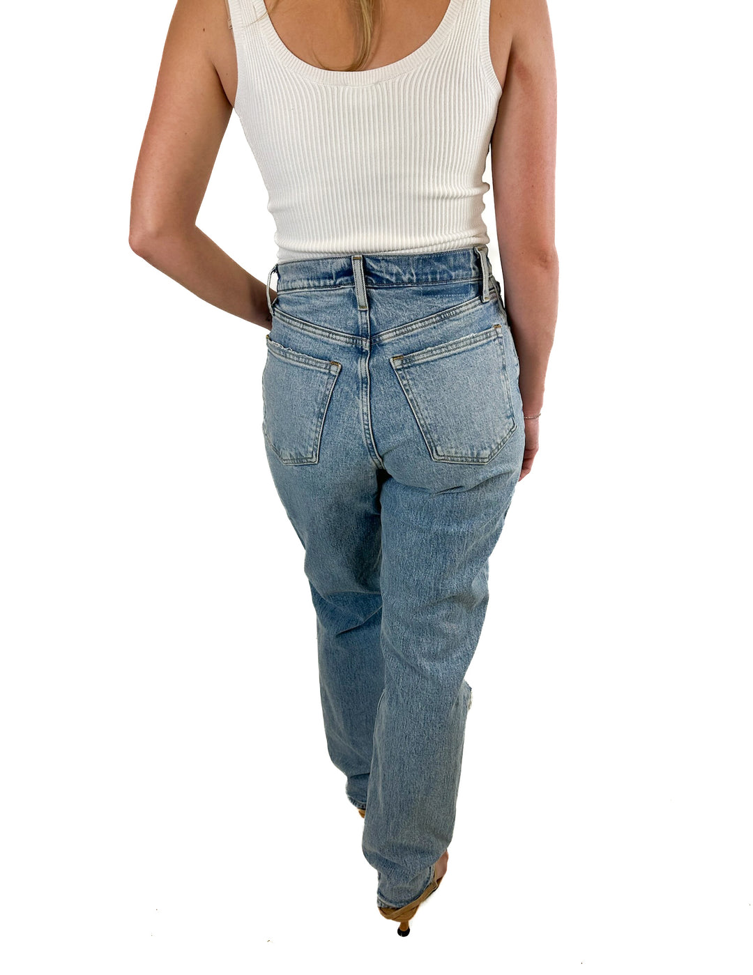 Abercrombie Curve Love Ultra High Rise 90s Straight Jean NWT (28/6R; retail $99)