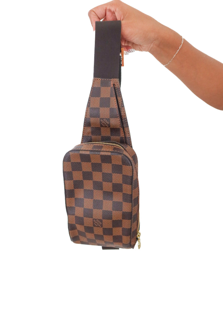 Louis Vuitton geronimos sling bag