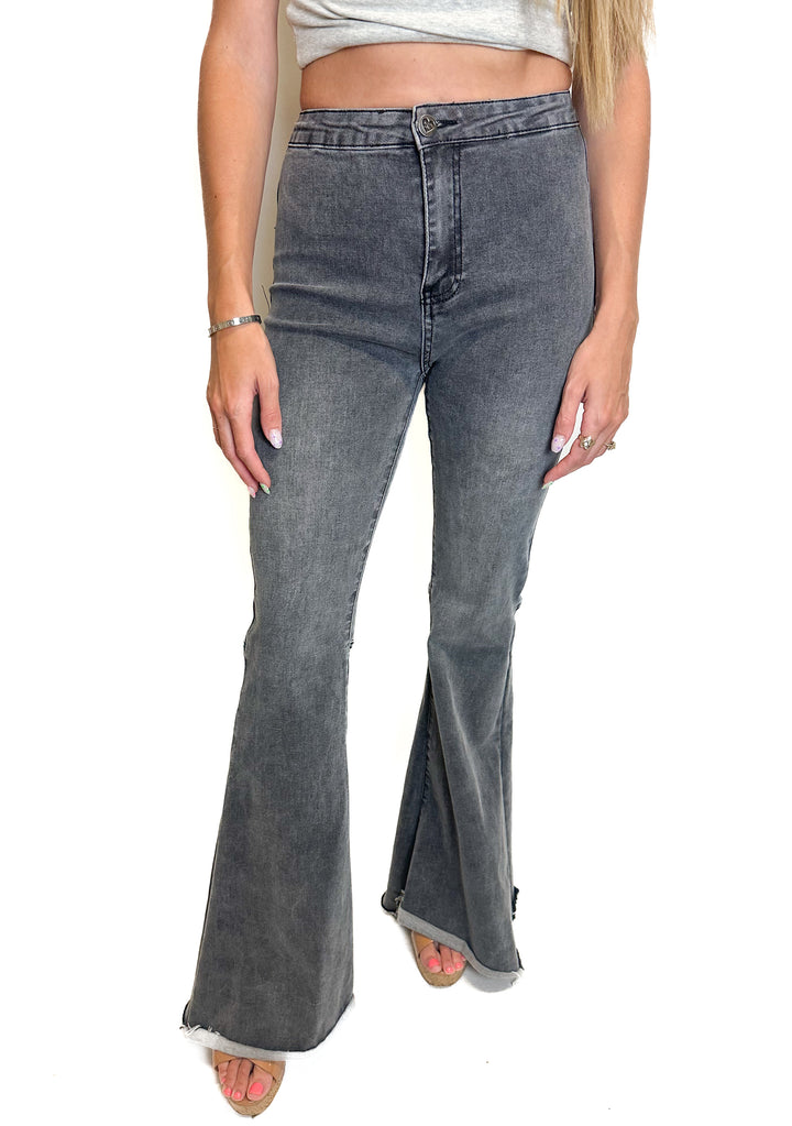 Buddy Love Faded Black Flared Jeans NWT (24)