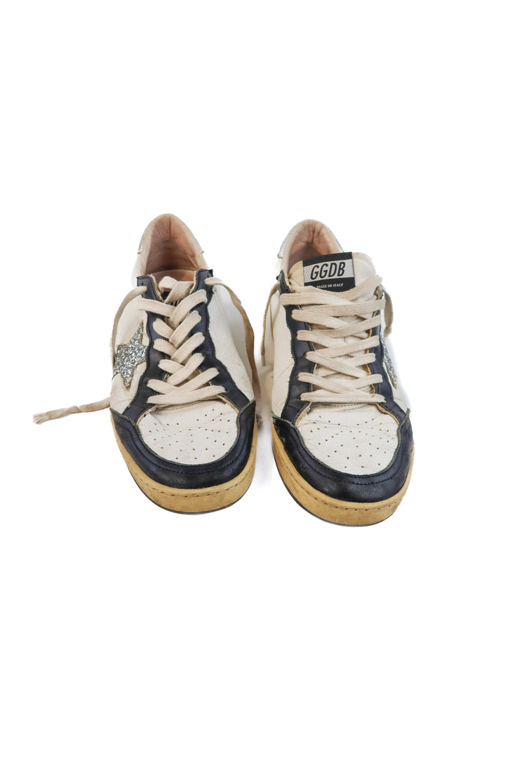 SOLD: Ballstar deluxe golden goose black/white sneaker (39/ US9; retail $411)