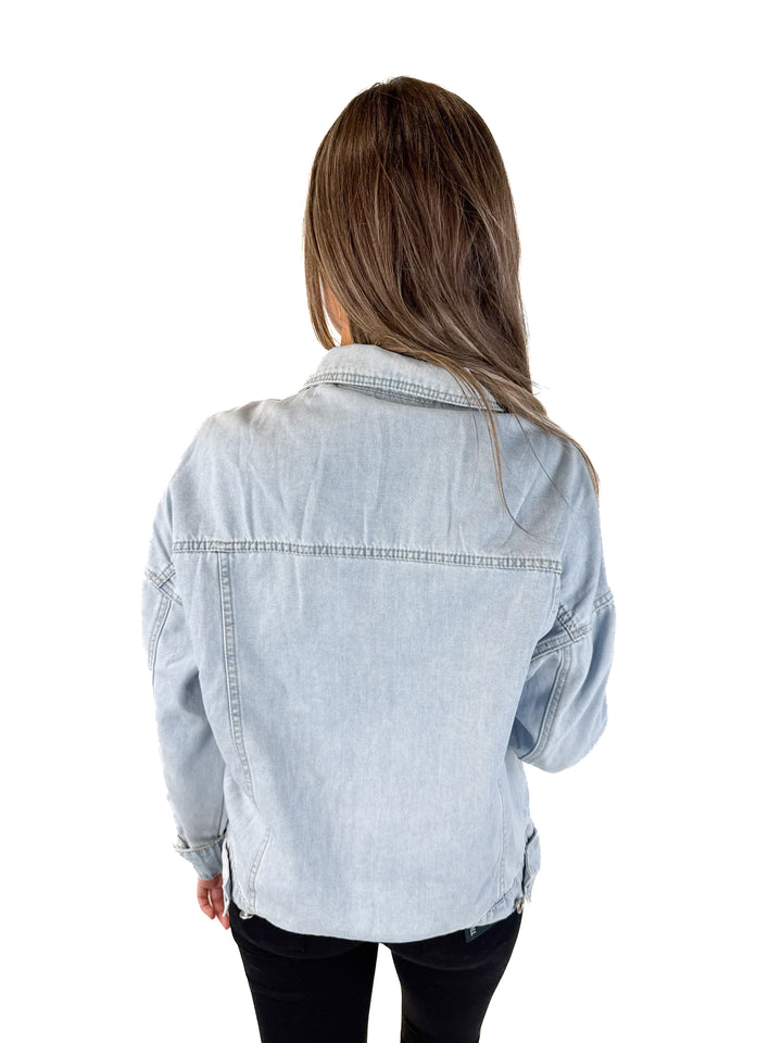 SOLD: light wash denim jacket (m)