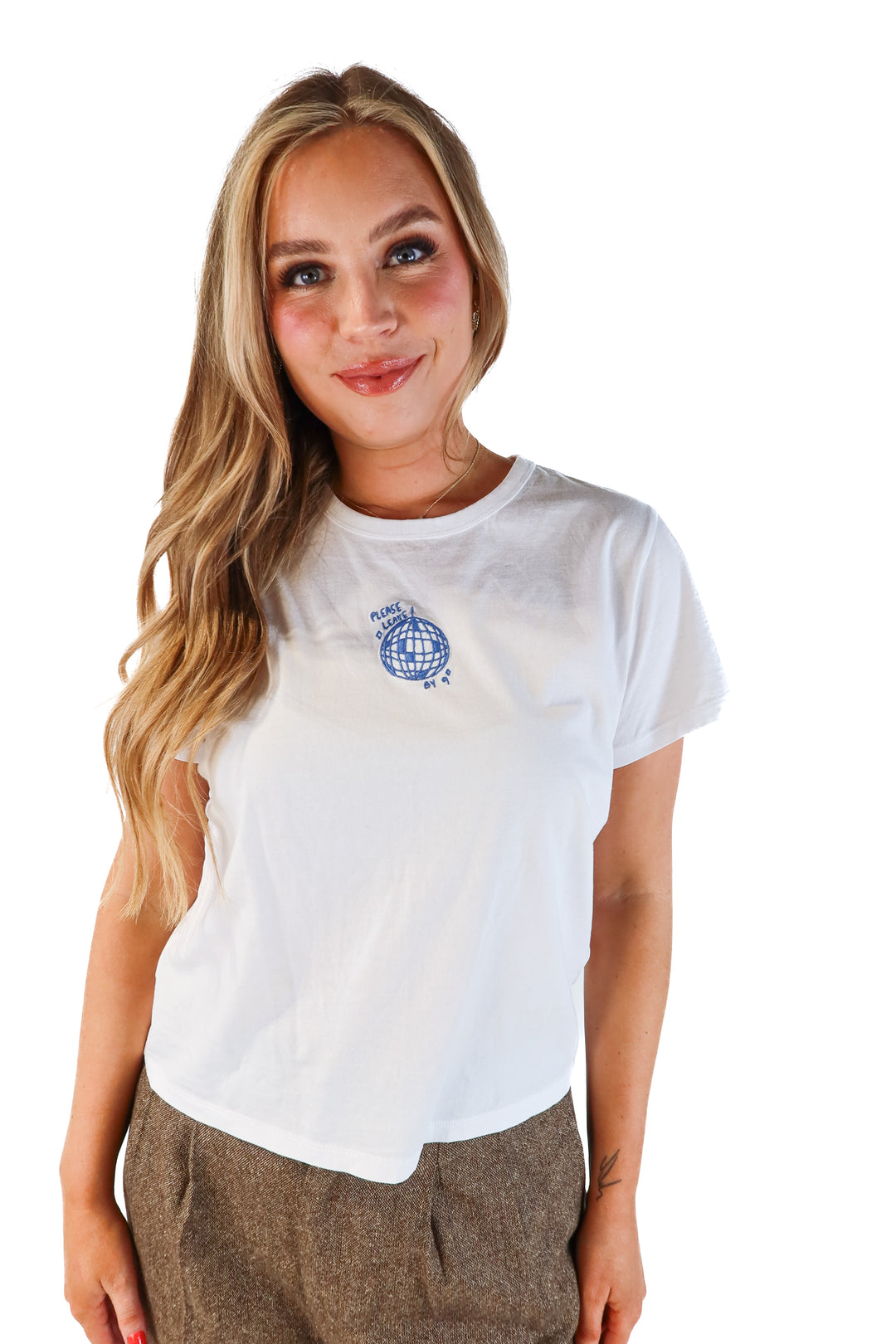 Abercrombie & Fitch “please leave by 9” graphic tee (m; retail $29)