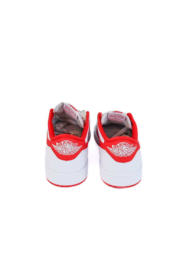 nike white/red low top sneakers (10)
