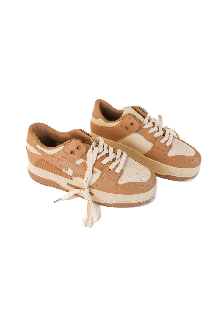 boohoo brown chunky star sneakers NWOT (6)