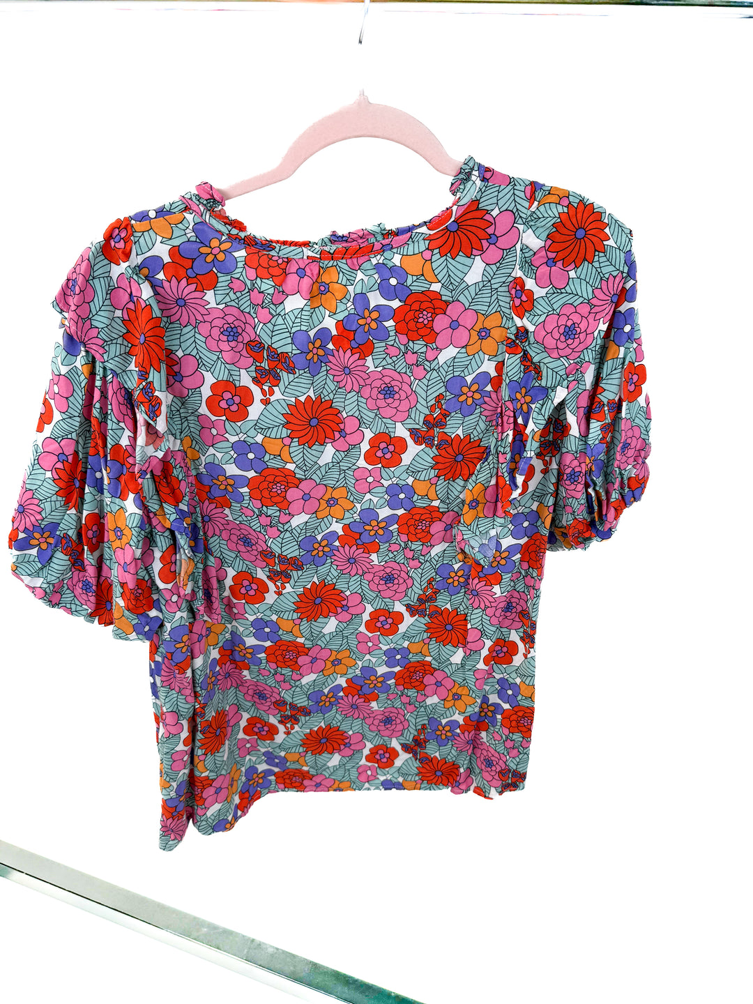 mod boutique floral top (L; retail $44)